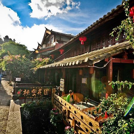 Secret Garden Hotell Lijiang  Rom bilde