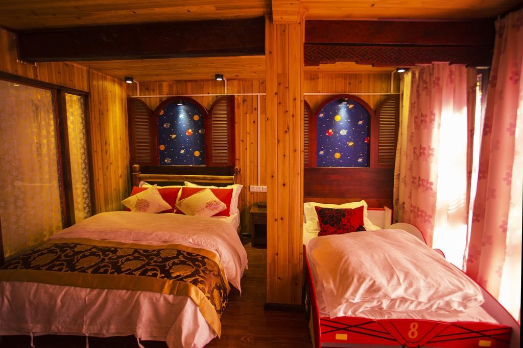 Secret Garden Hotell Lijiang  Rom bilde